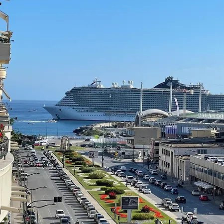 Exclusive Tra Mare E Centro