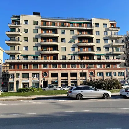 Exclusive Tra Mare E Centro Genua